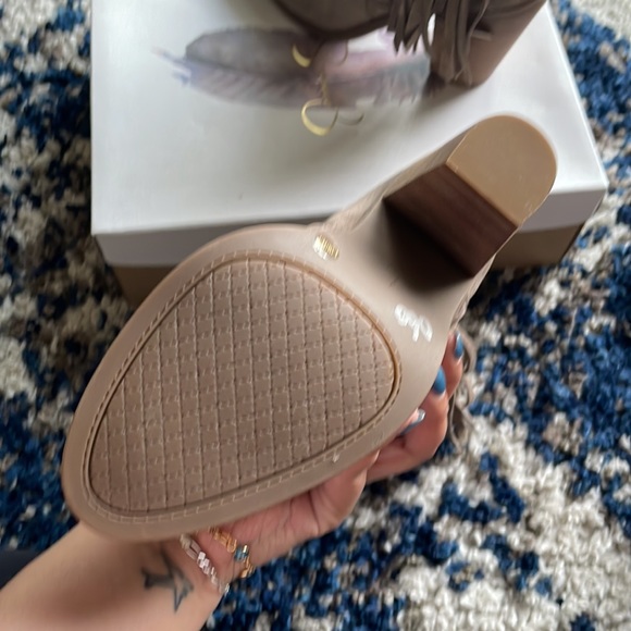 Jessica Simpson Boots size 8.5 - Picture 4 of 4